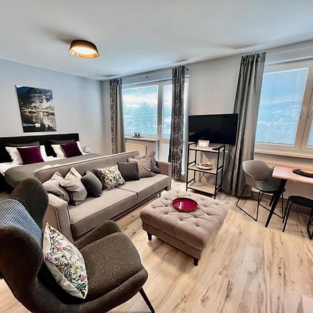Bl - The Executive Suite, Boru - 24Hr Self Check-In, Free Private Parking, Balcony With Mountain View, 5 Minute Walk To City Center Banská Bystrica Eksteriør bilde